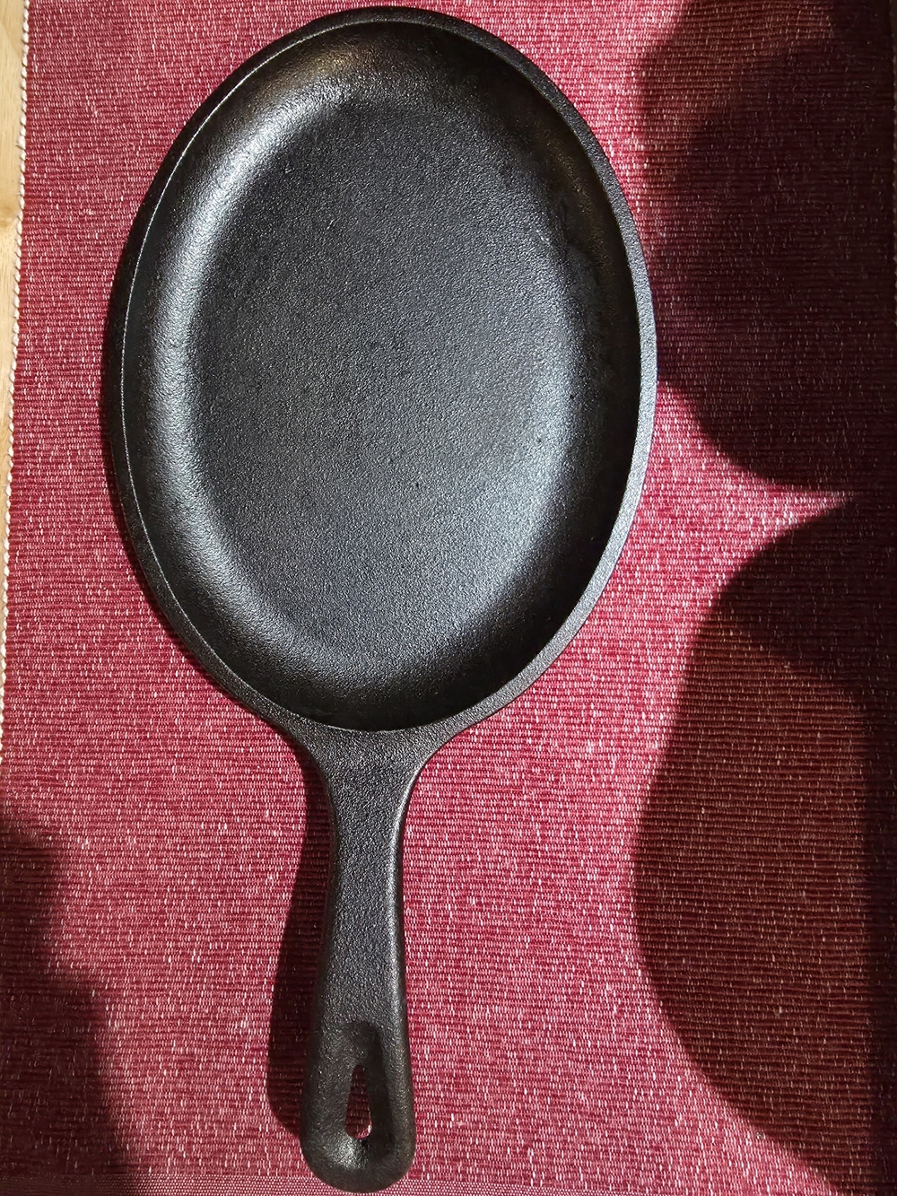 Cast Iron Oval Fajita Skillet Pan - Black